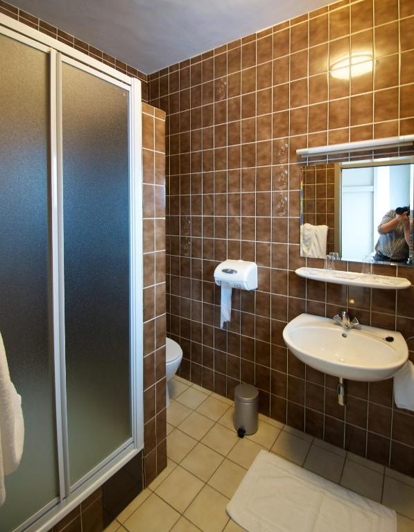 De Golf Hotel 2*