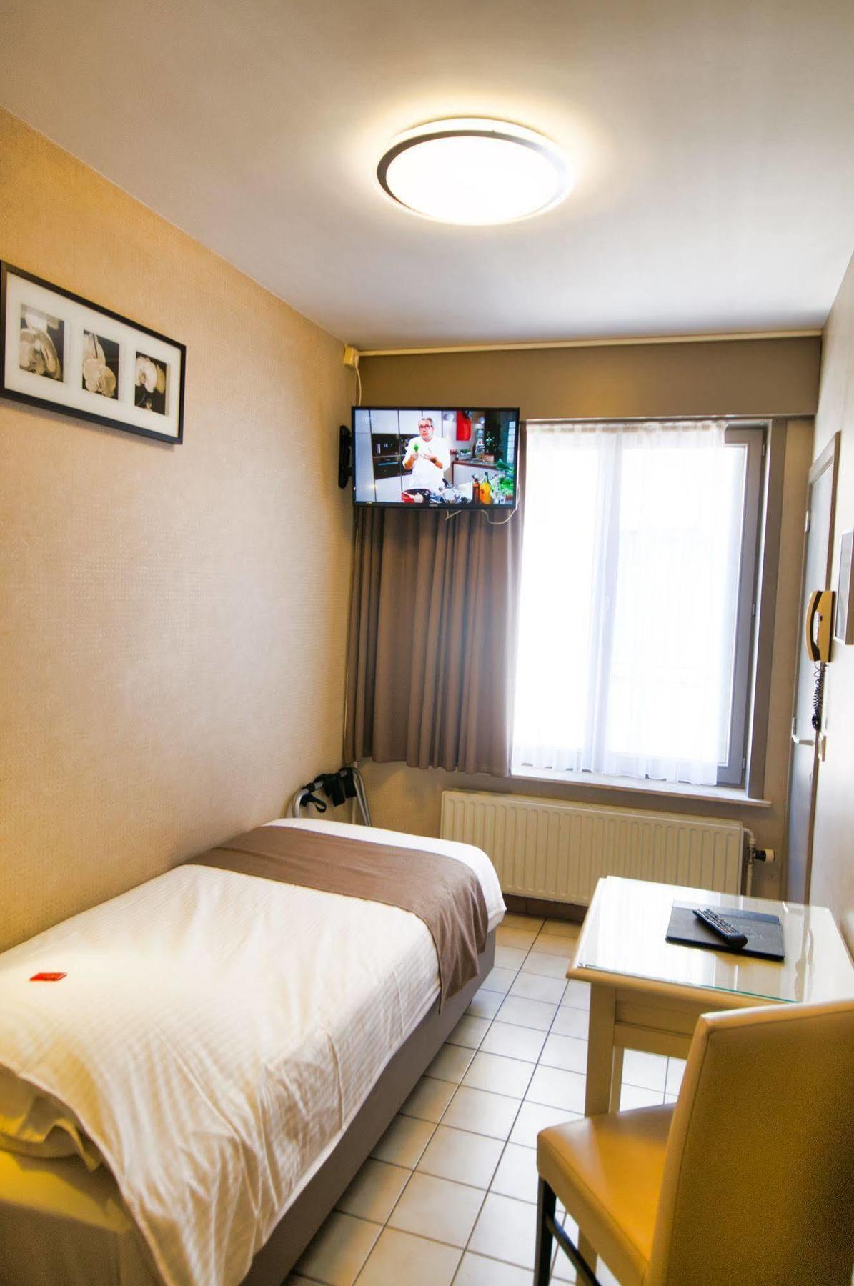 Hotel De Golf